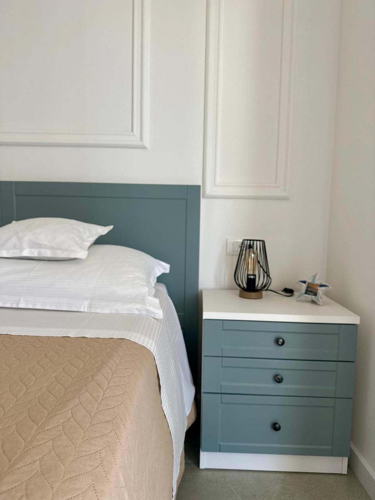 Apartments Lozina 드레베니크 외부 사진
